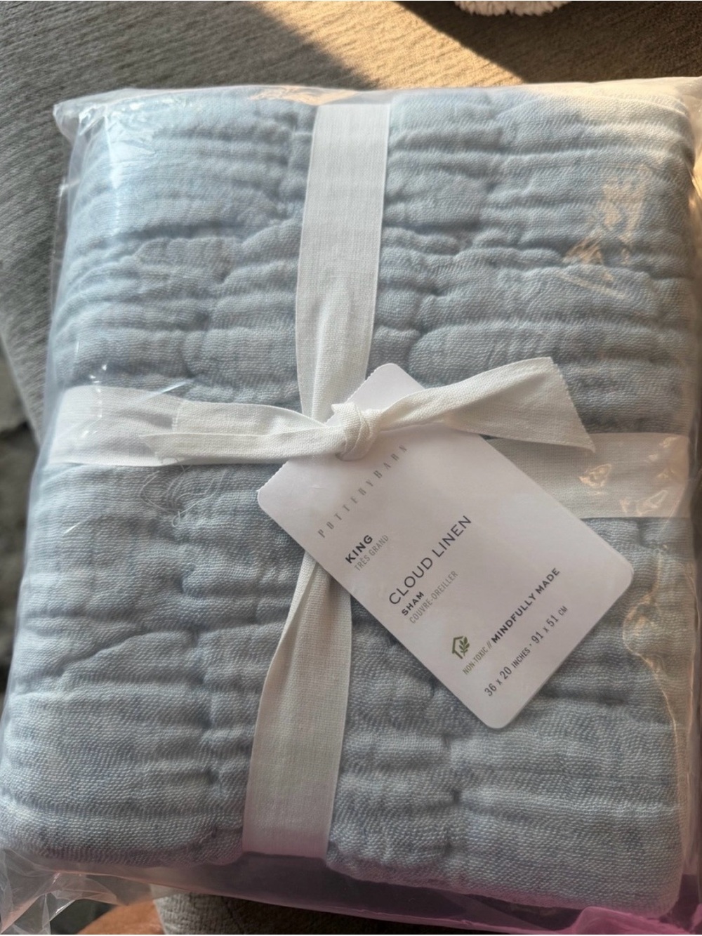 Pottery Barn Cloud Linen King Quilt - Light Gray